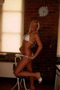 Blonde Escorts for Yorkshire and UK independent female escorts